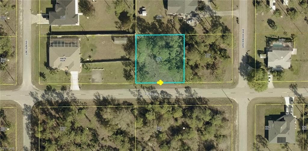 605 E 14th ST LEHIGH ACRES, FL 33972