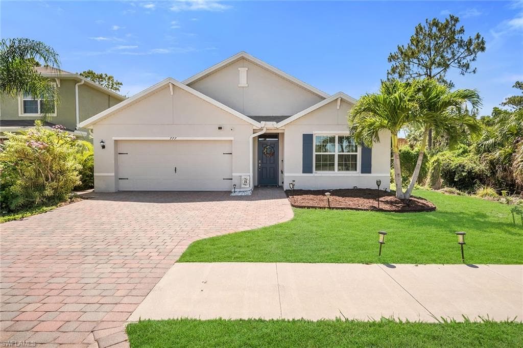 777 Twinning ST NAPLES, FL 34104