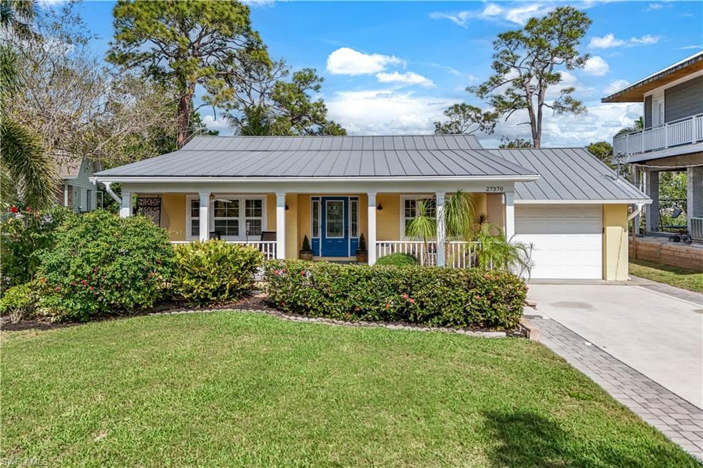 27370 Tennessee ST BONITA SPRINGS, FL 34135