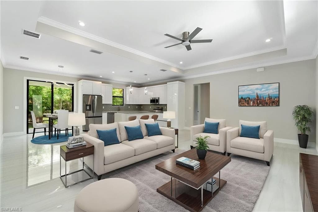 679 18th ST NE NAPLES, FL 34120