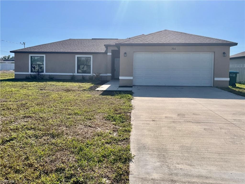 704 2nd PL CAPE CORAL, FL 33909