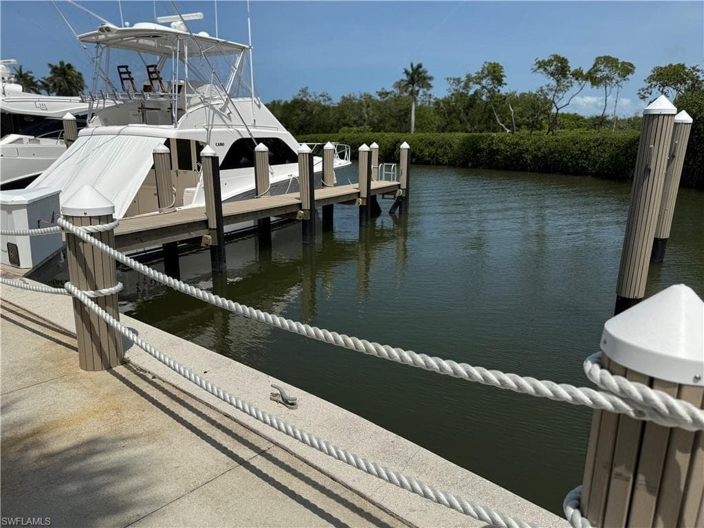 1777 Gulfstar DR S NAPLES, FL 34112