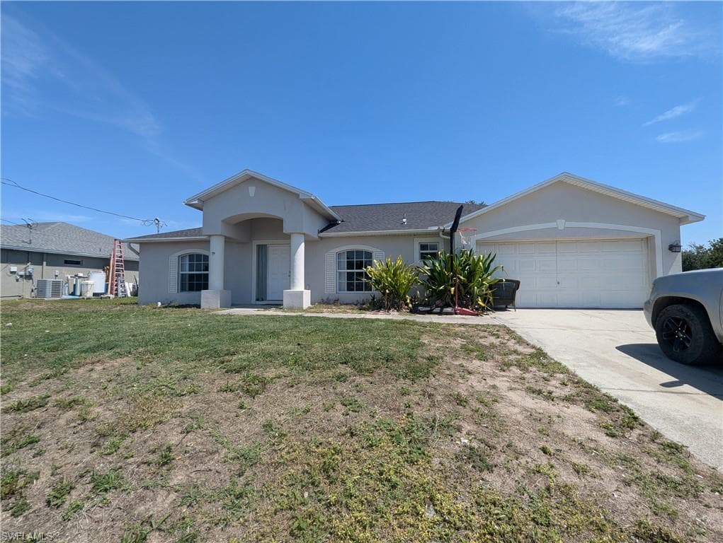 1029 NE 18th TER CAPE CORAL, FL 33909