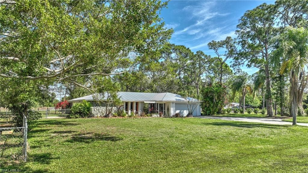 11741 Fox Hill RD NORTH FORT MYERS, FL 33917