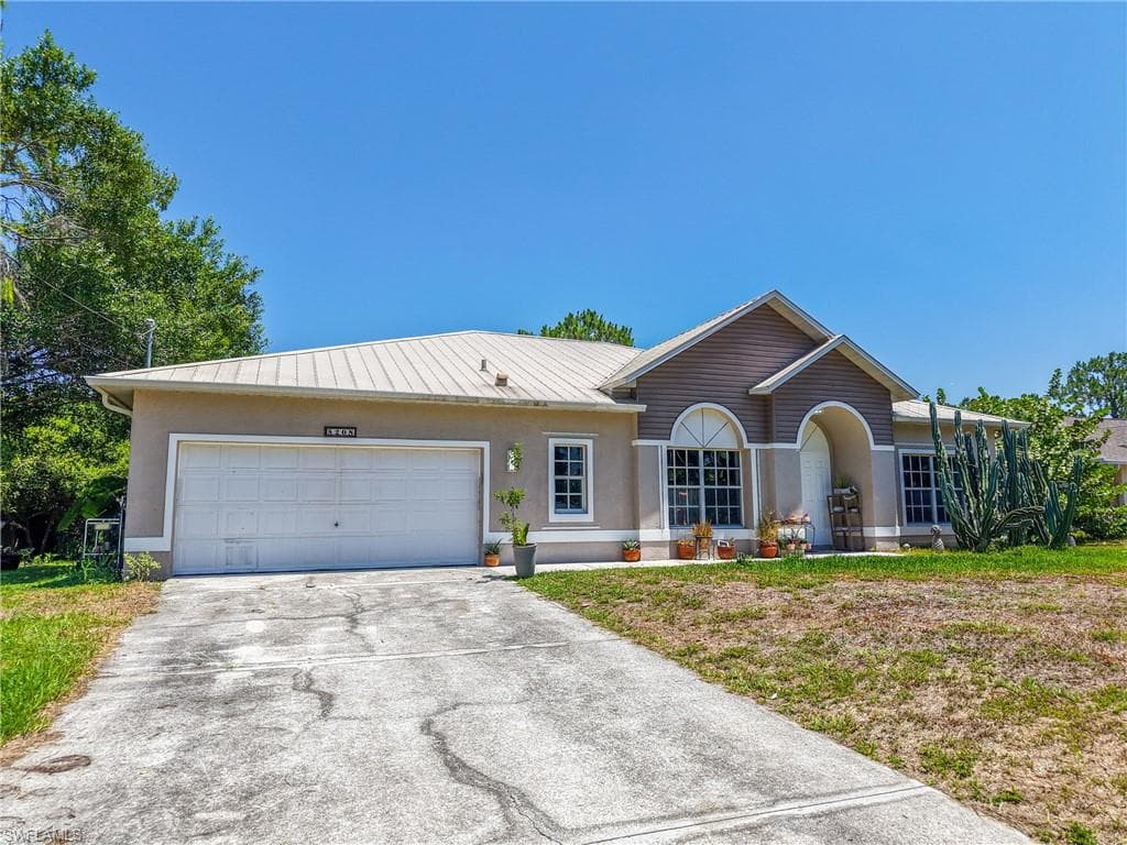 5208 Bygone ST LEHIGH ACRES, FL 33971
