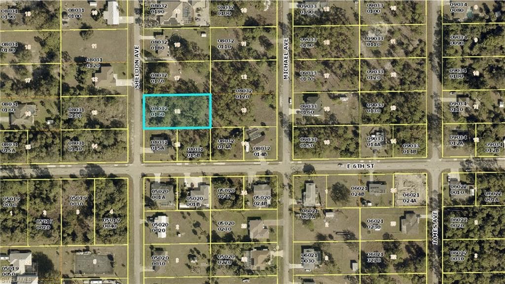 602 Sheldon AVE LEHIGH ACRES, FL 33936