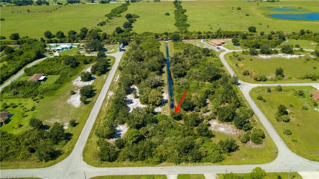 392 Carrillon AVE S LEHIGH ACRES, FL 33974