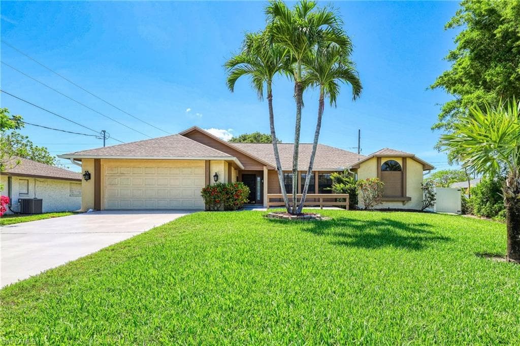15537 Copra LN FORT MYERS, FL 33908