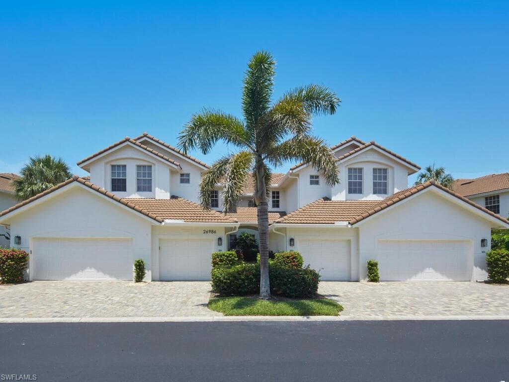 26986 Montego Pointe CT 202 BONITA SPRINGS, FL 34134