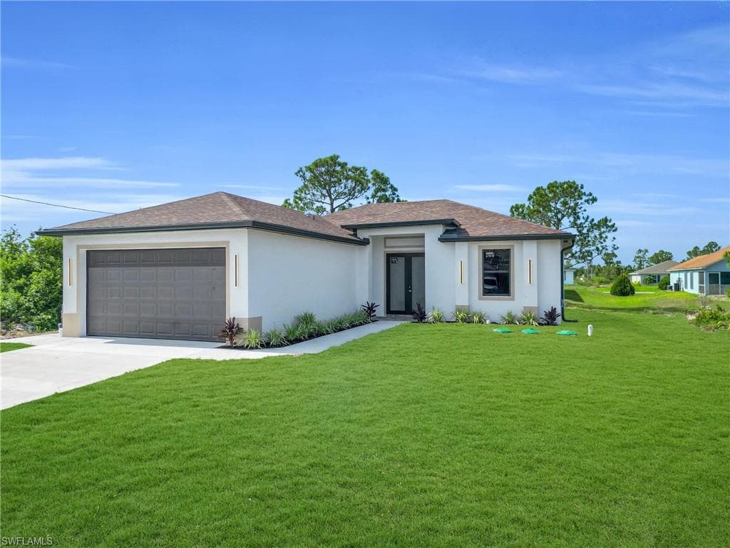 2907 31 ST ST W LEHIGH ACRES, FL 33971