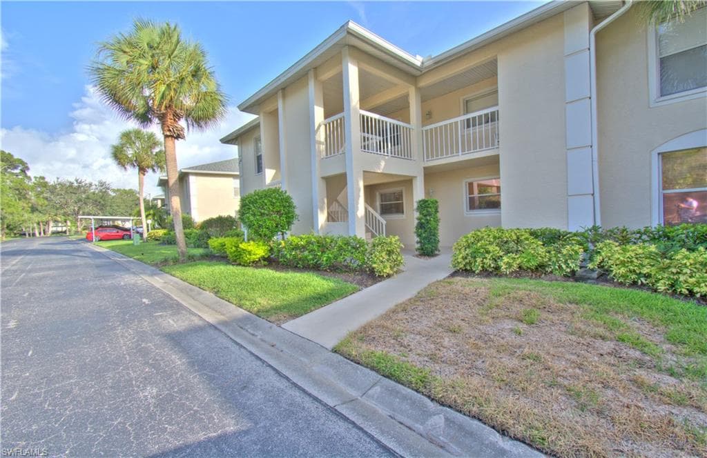 776 Landover CIR 101 NAPLES, FL 34104