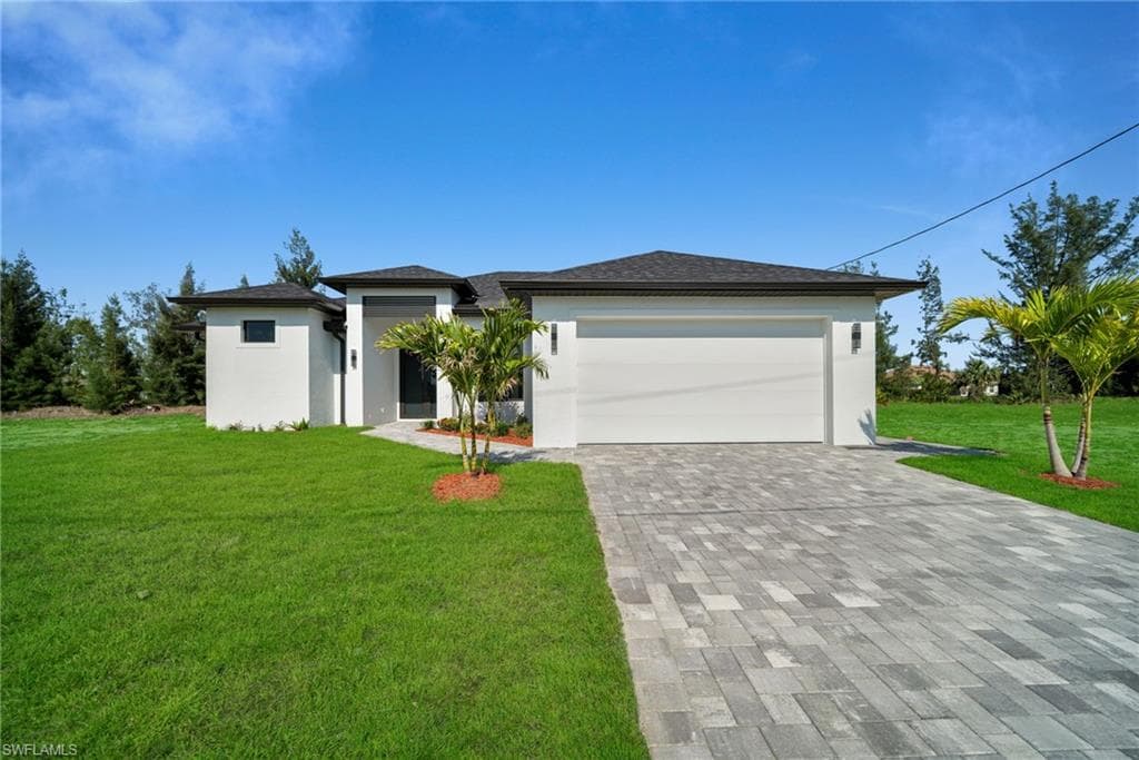 3913 NE 9th AVE CAPE CORAL, FL 33909