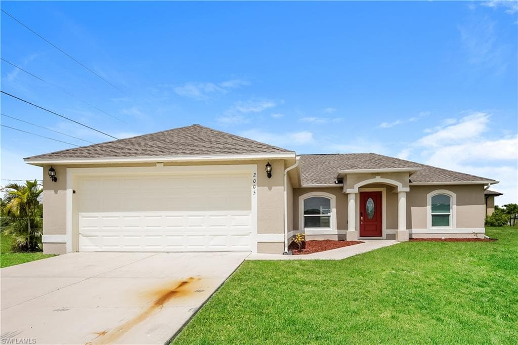2005 Christopher AVE N LEHIGH ACRES, FL 33971