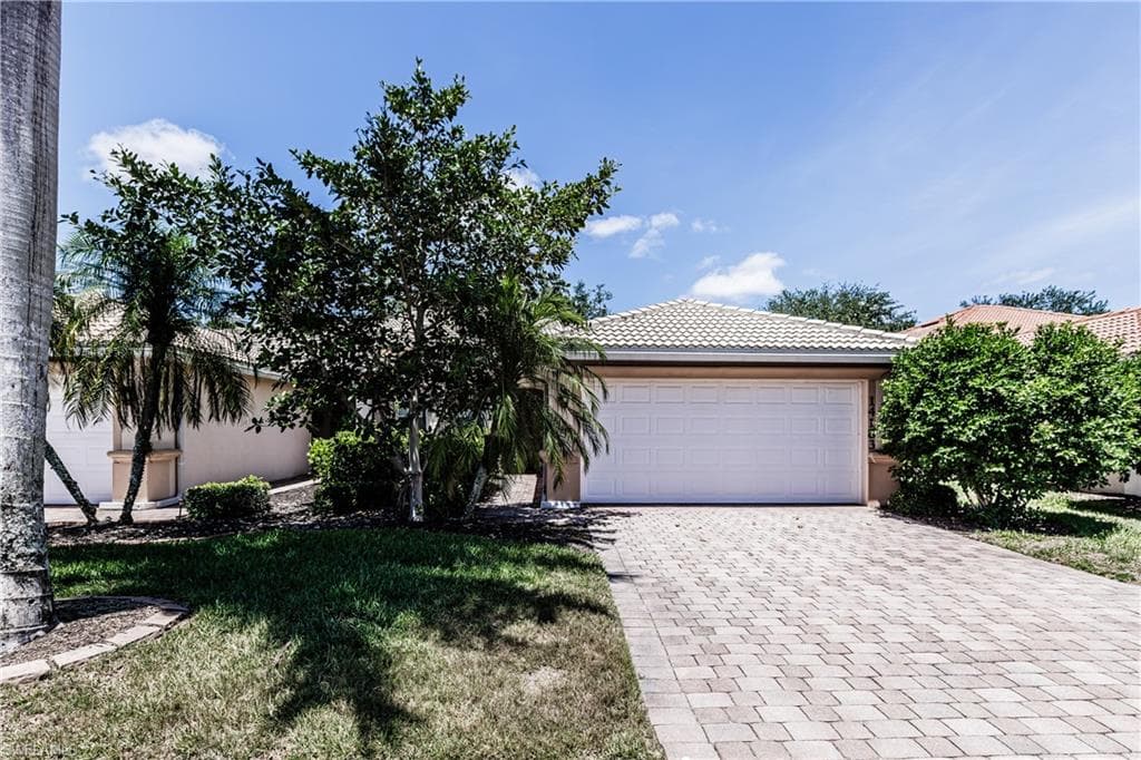 14183 Fall Creek CT NAPLES, FL 34114