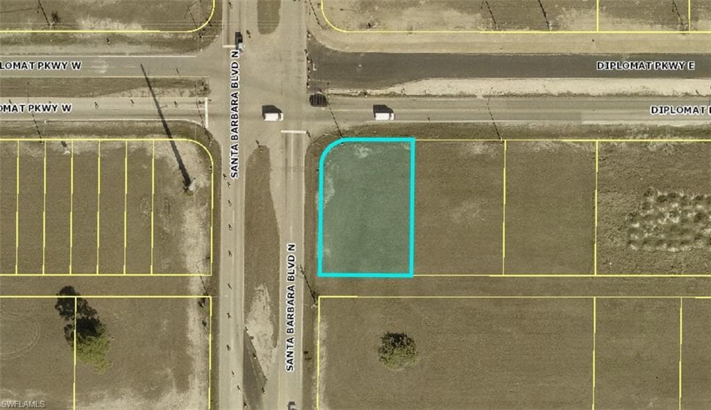 2 Diplomat PKWY E CAPE CORAL, FL 33909