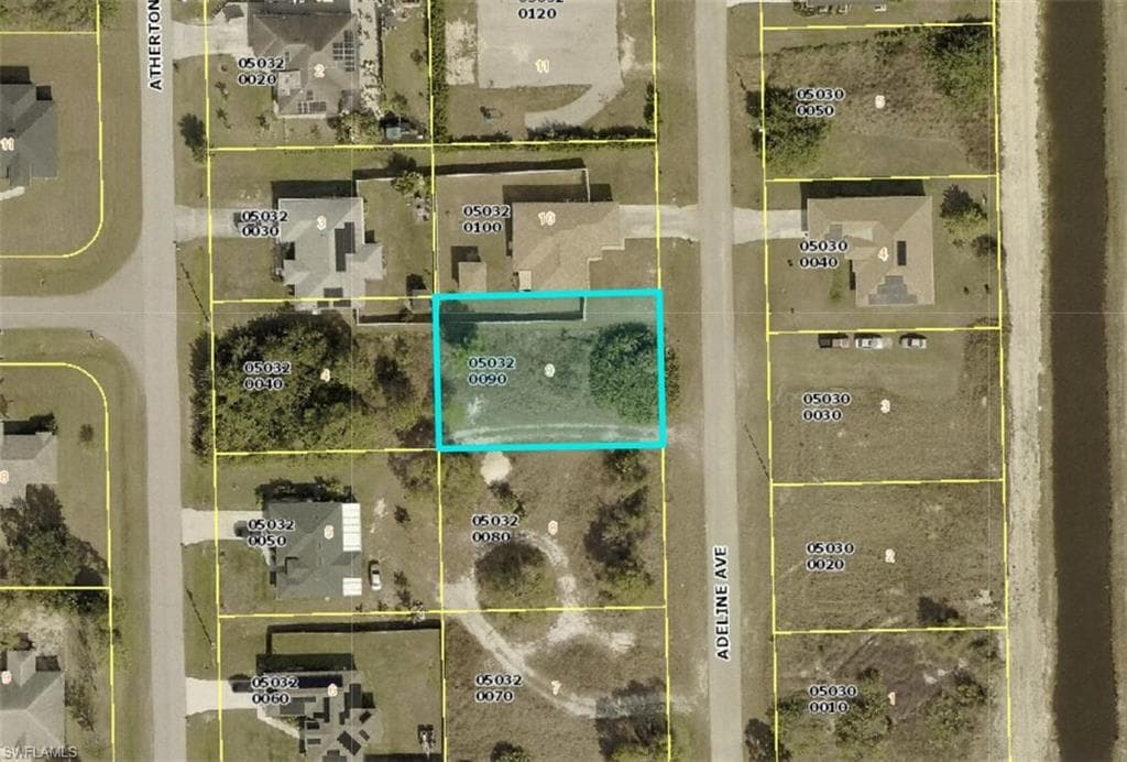 1105 Adeline AVE LEHIGH ACRES, FL 33971