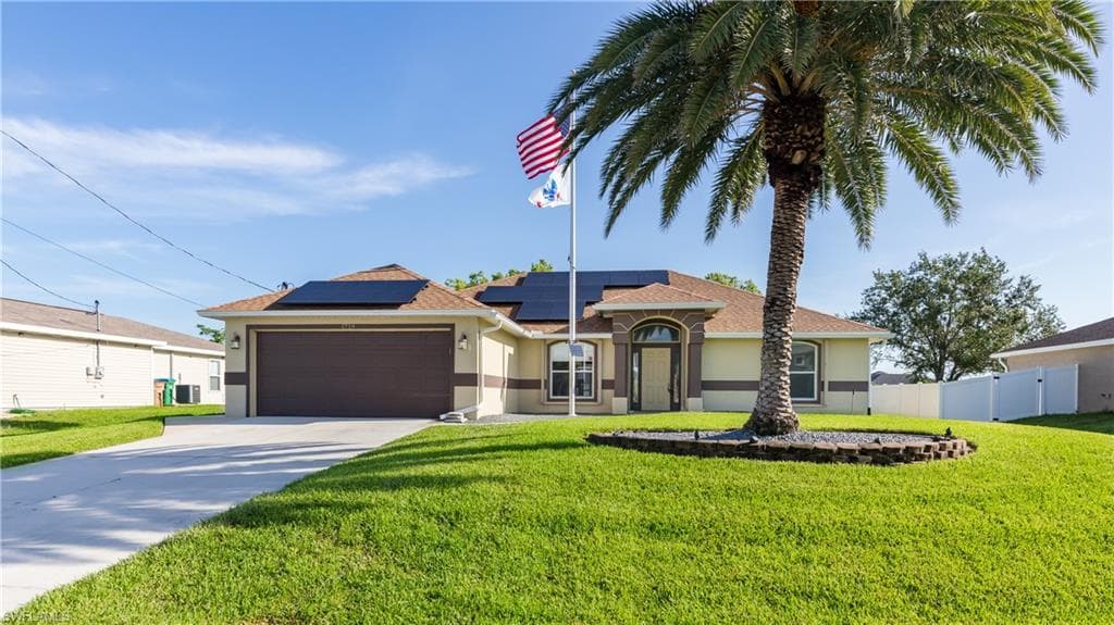 1719 NW 17th TER CAPE CORAL, FL 33993