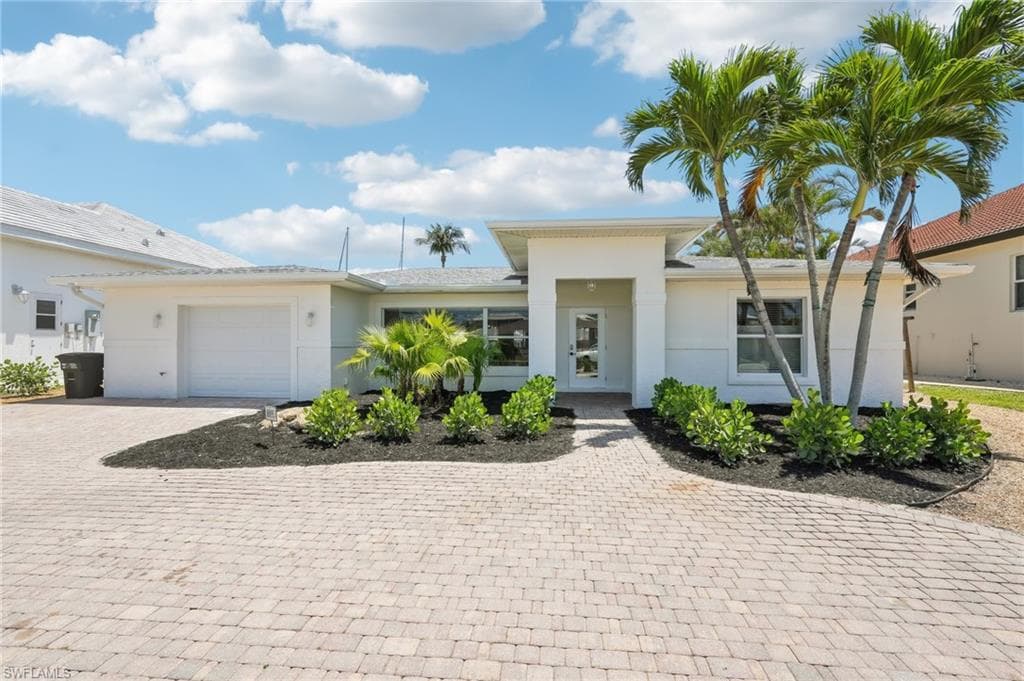 18195 Cutlass DR FORT MYERS BEACH, FL 33931