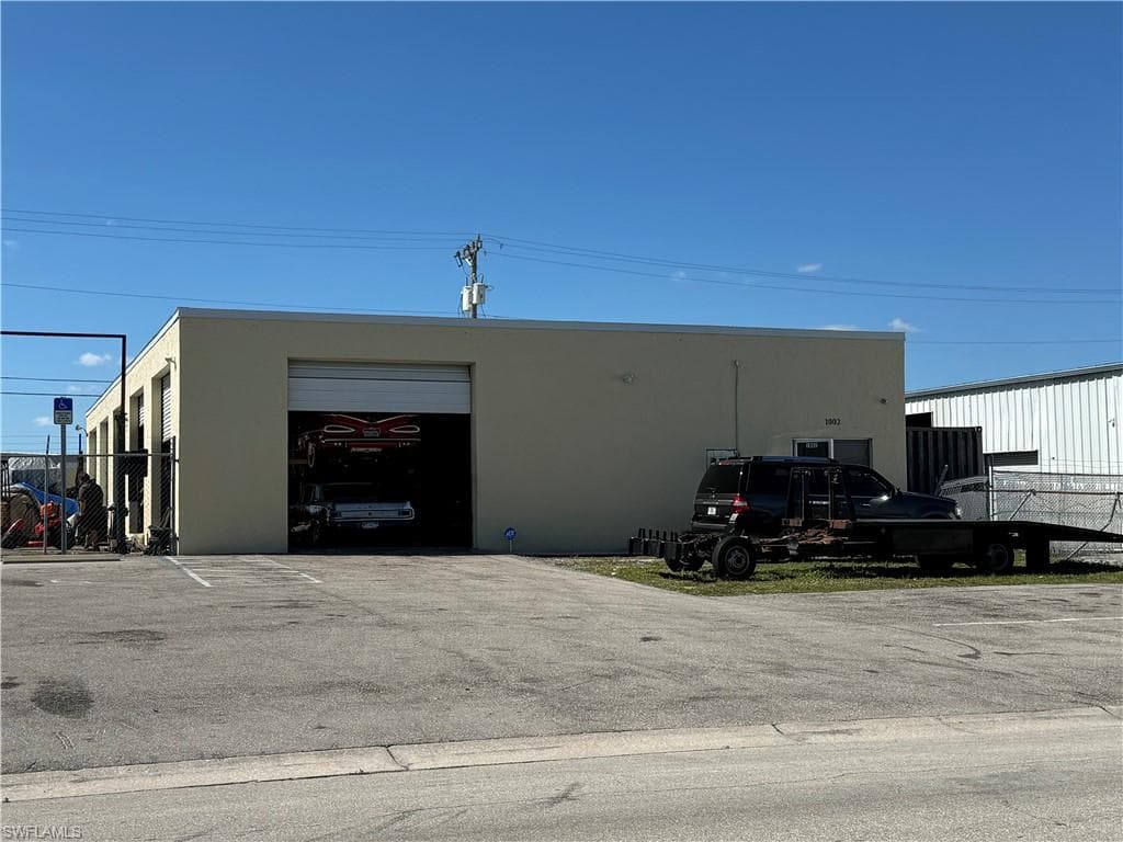 1002 SE 9th ST CAPE CORAL, FL 33990