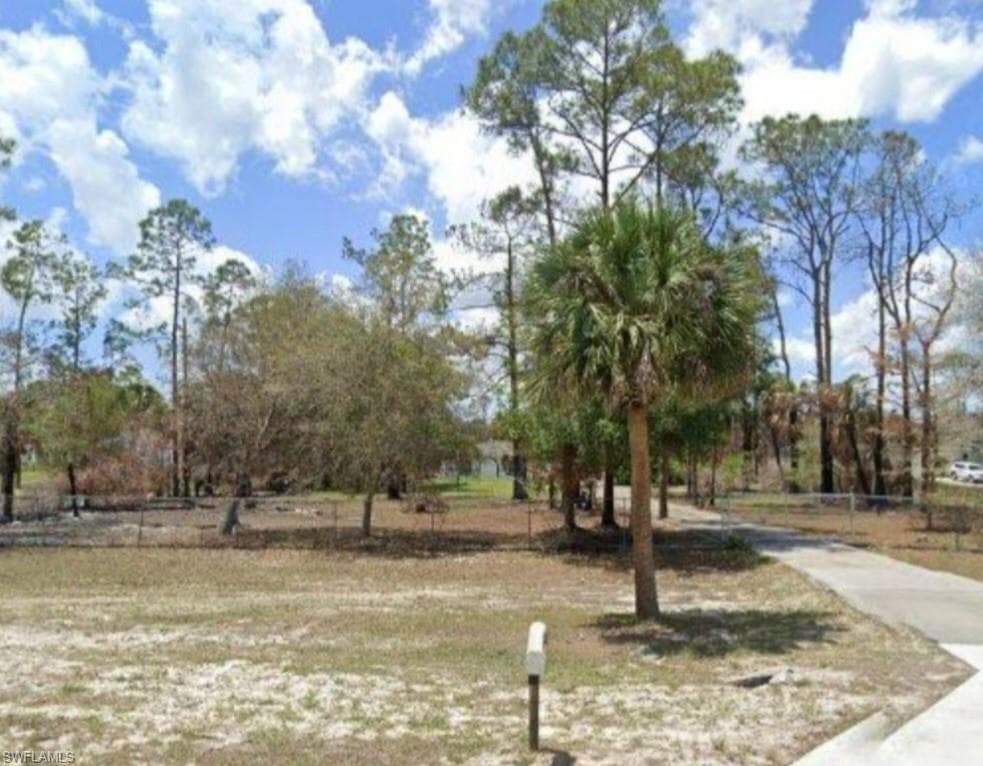 2231 Wilson BLVD N NAPLES, FL 34120