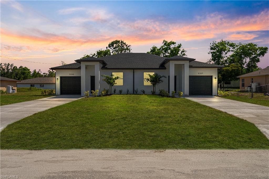 5205/5207 26th ST SW LEHIGH ACRES, FL 33973