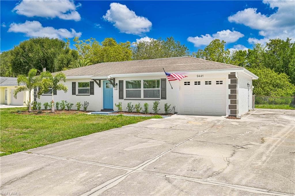 9441 Sedgefield RD NORTH FORT MYERS, FL 33917