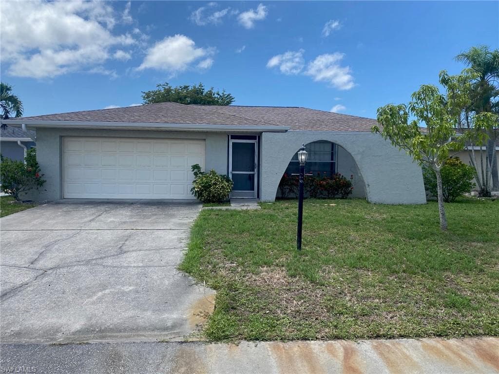 9801 Owlclover ST FORT MYERS, FL 33919