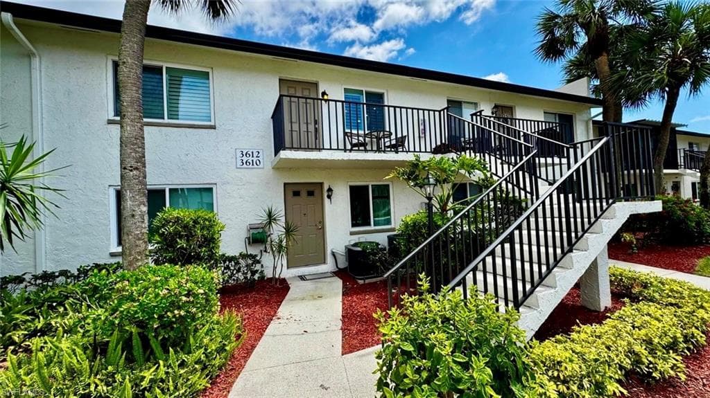 3612 Arctic CIR 512 NAPLES, FL 34112