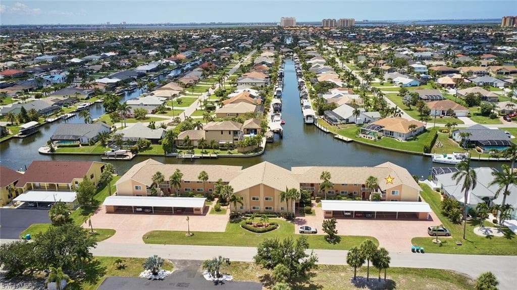 1124 48th TER 208 CAPE CORAL, FL 33914