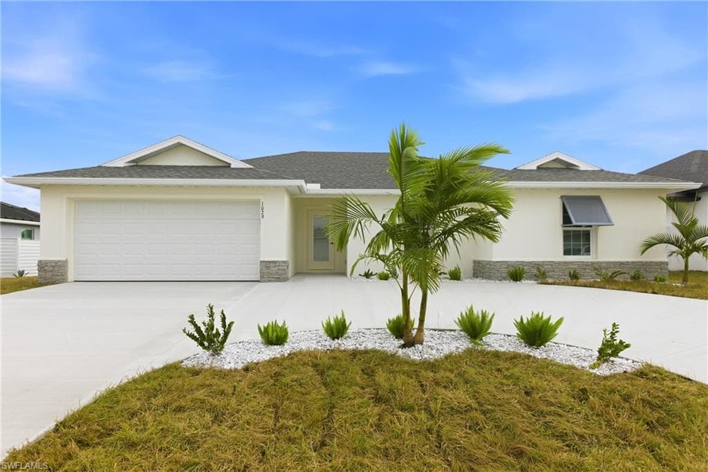 1029 13th PL CAPE CORAL, FL 33909