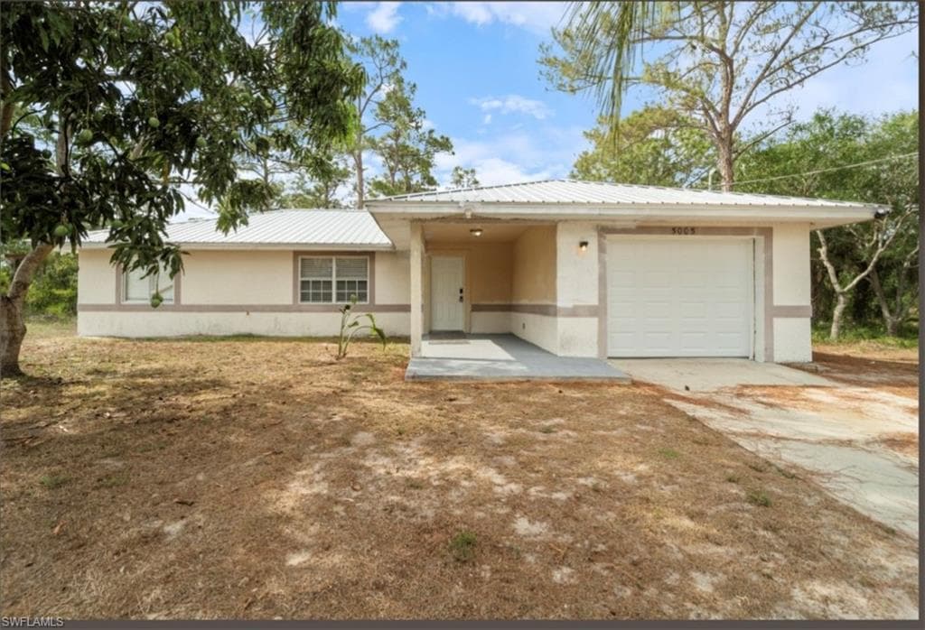 5005 Squaw LN LABELLE, FL 33935