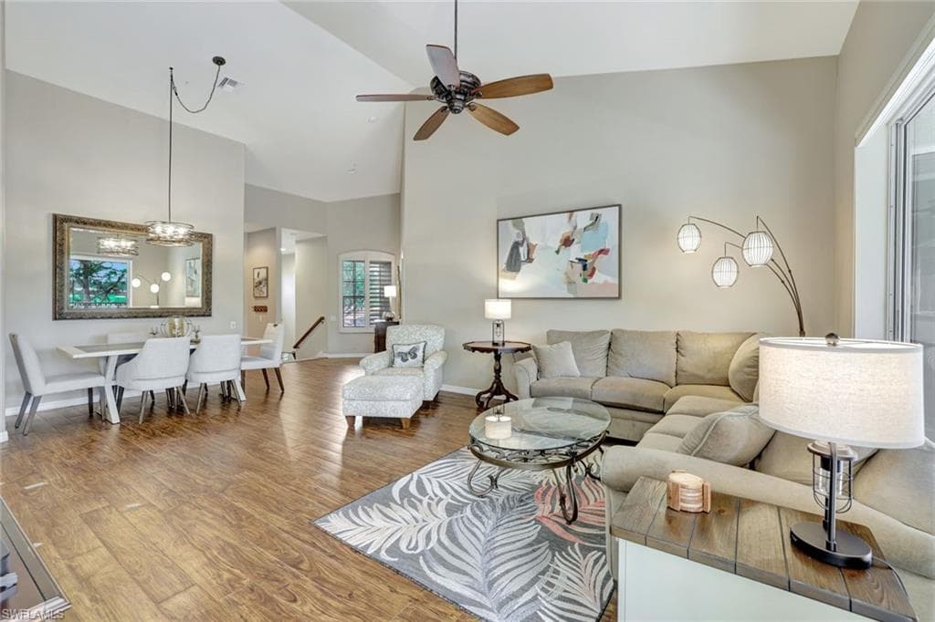 8560 Danbury BLVD 202 NAPLES, FL 34120