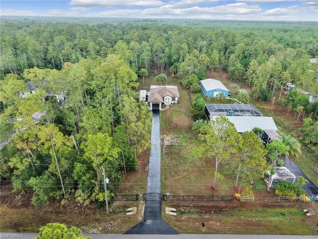 145 33rd AVE NE NAPLES, FL 34120