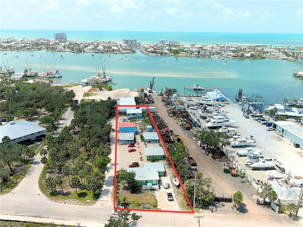1180 Main ST 6 FORT MYERS BEACH, FL 33931