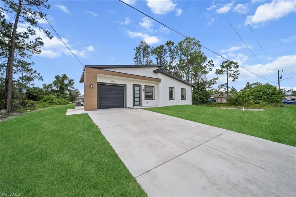 1250 Echard ST E LEHIGH ACRES, FL 33974