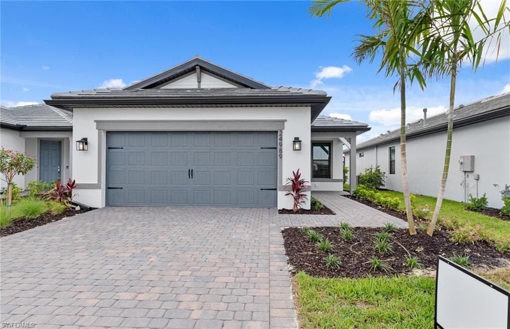 24989 Surf Haven LN BONITA SPRINGS, FL 34135