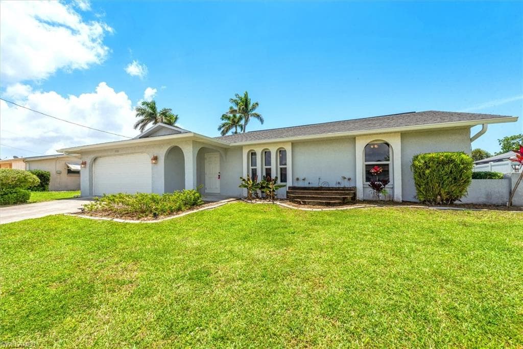 1316 SE 29th ST CAPE CORAL, FL 33904
