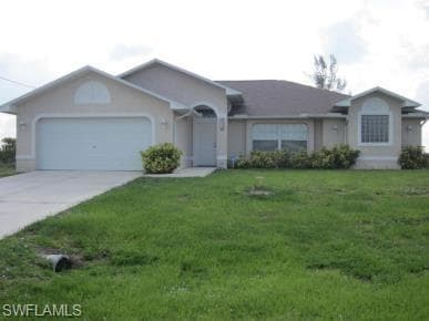 3303 SW 8th CT CAPE CORAL, FL 33914
