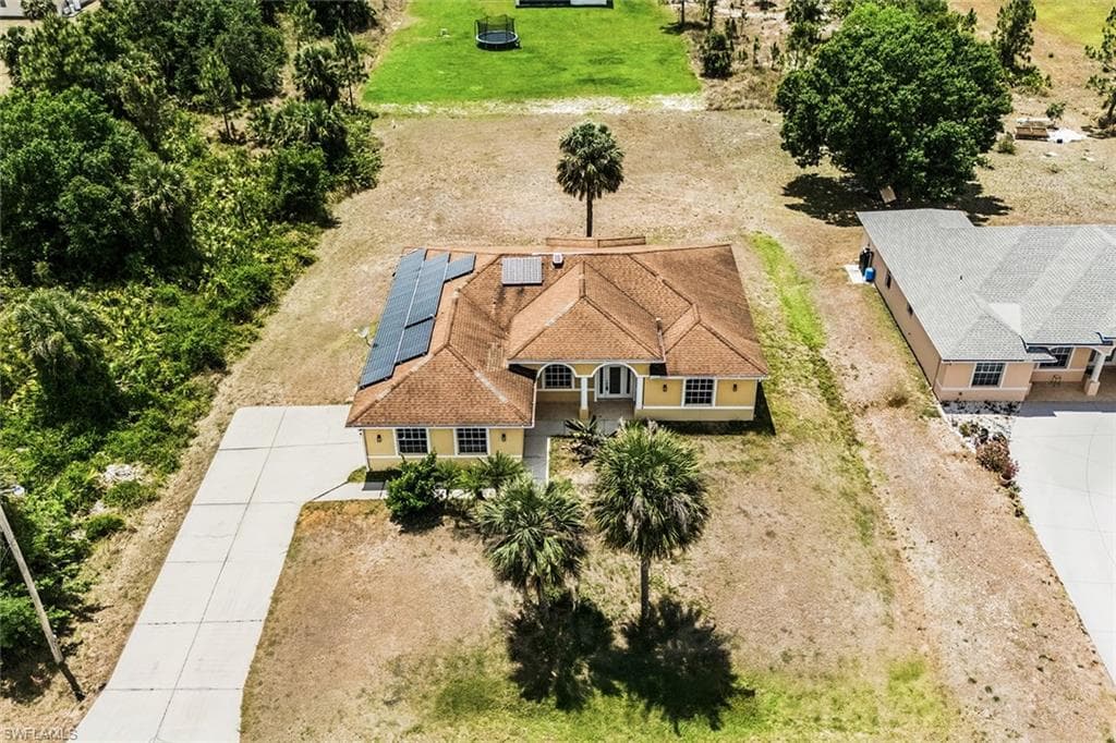 707 8th AVE LEHIGH ACRES, FL 33972