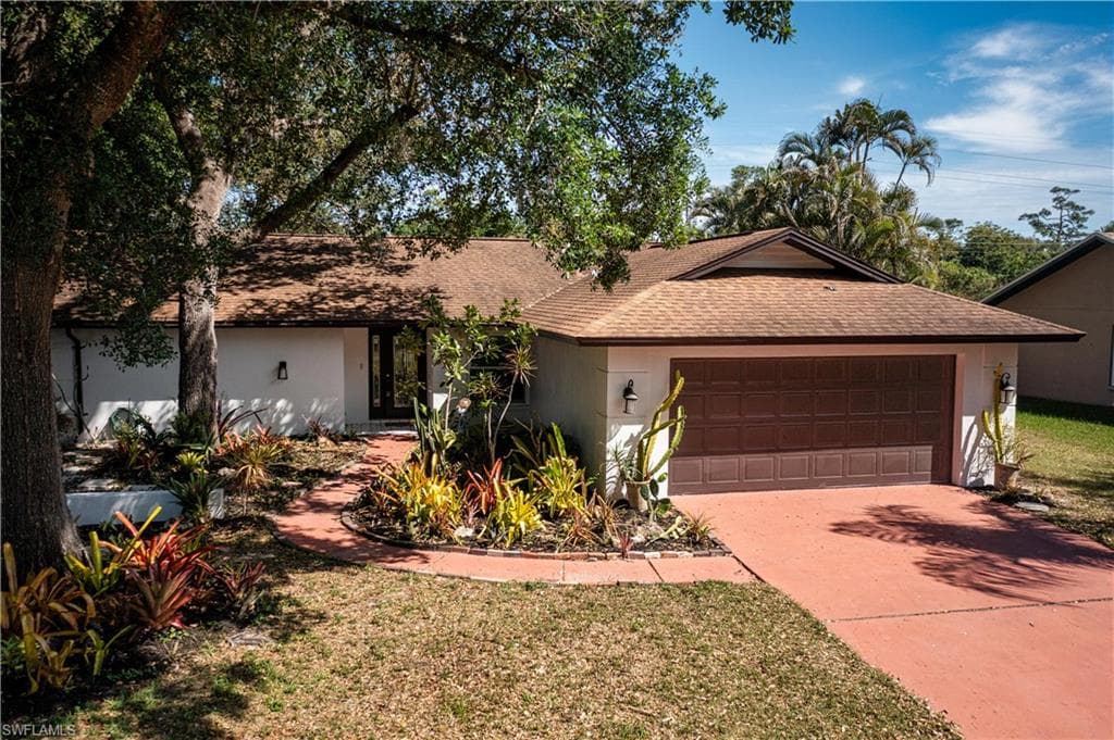 5769 Beechwood TRL FORT MYERS, FL 33919