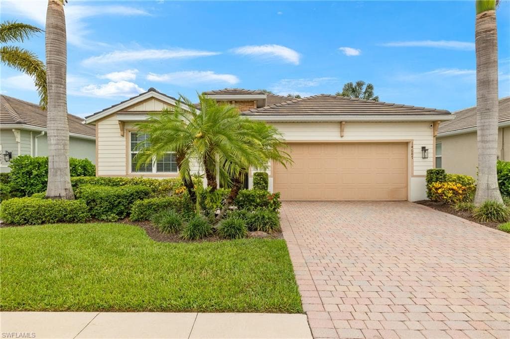 14687 Topsail DR NAPLES, FL 34114