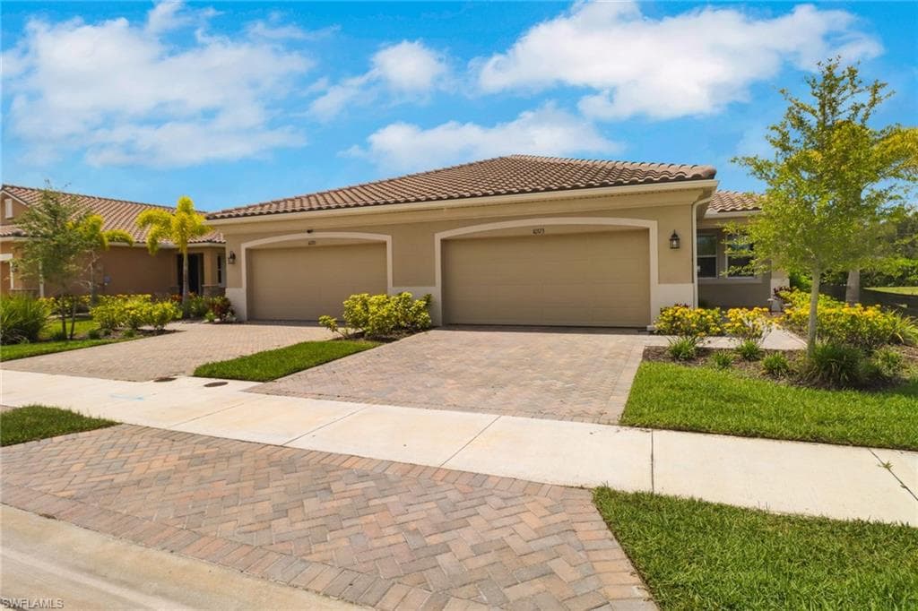 10373 Bonavie Cove DR FORT MYERS, FL 33966