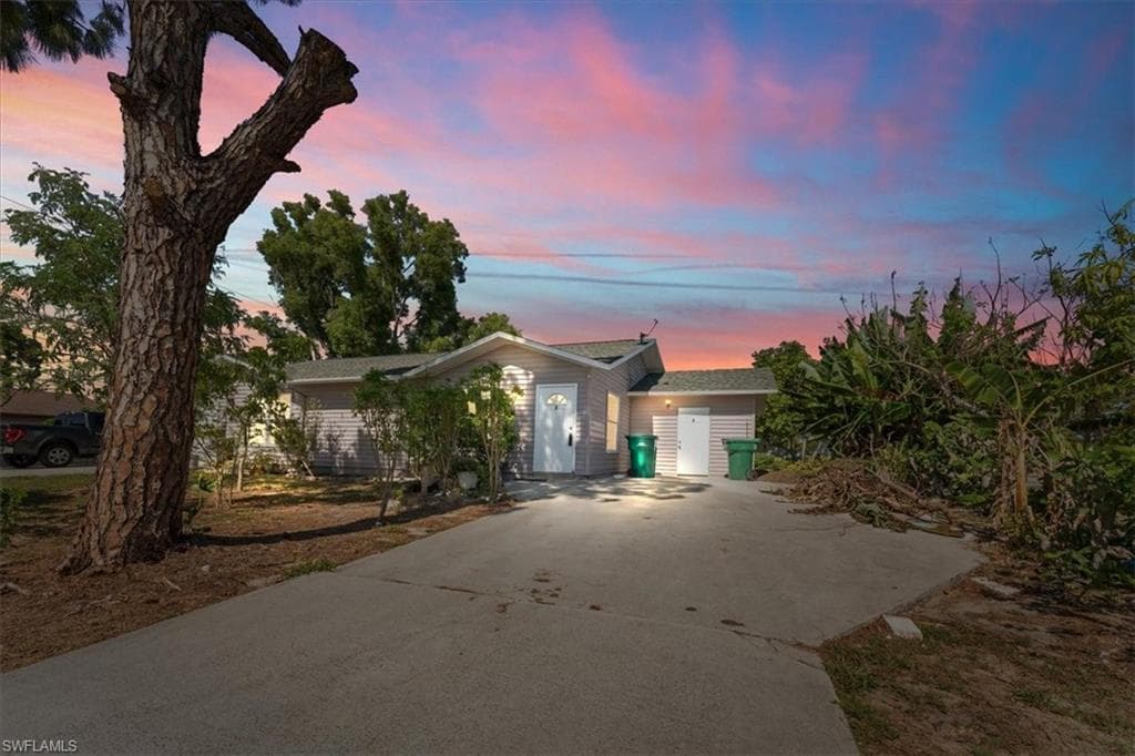 2398 54th TER SW Unit B NAPLES, FL 34116
