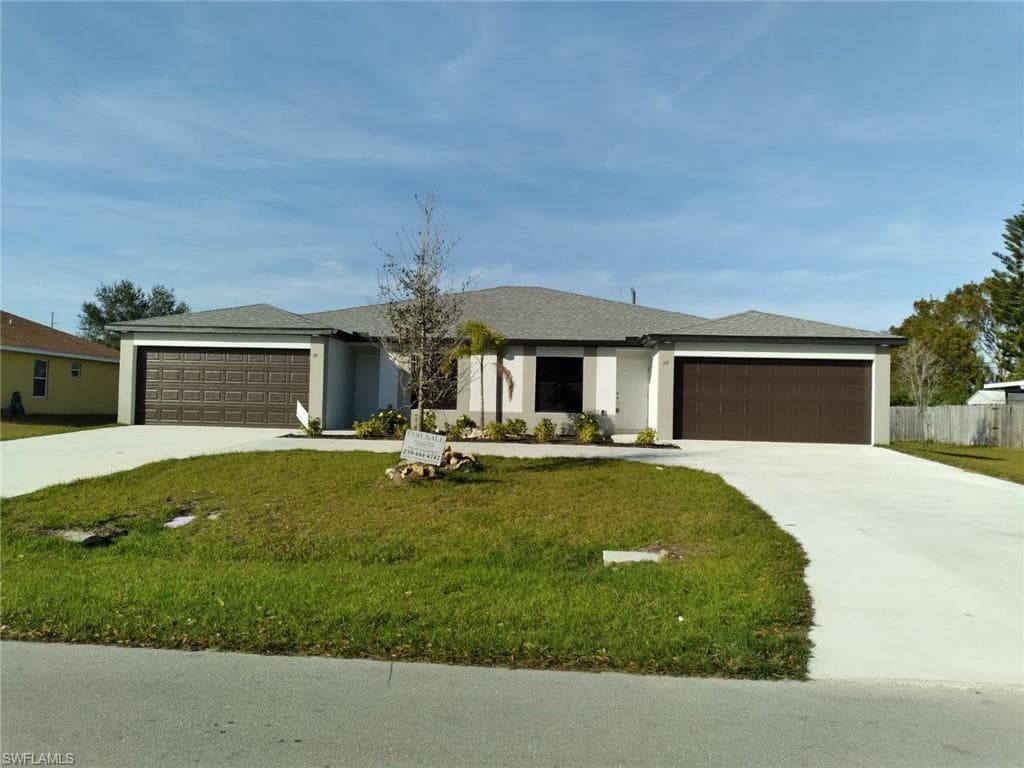 121 SE 13th ST CAPE CORAL, FL 33990