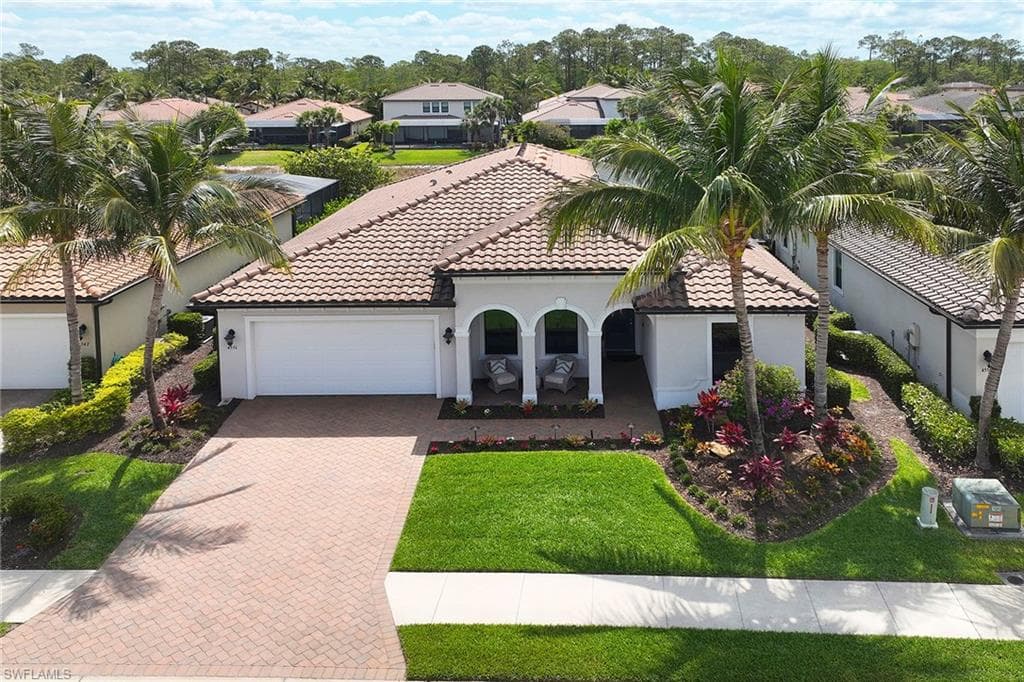 4551 Tamarind WAY NAPLES, FL 34119
