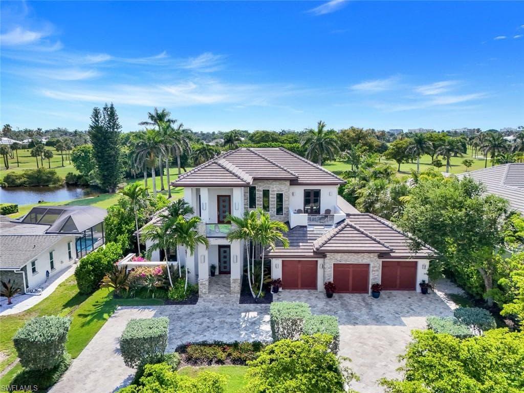 875 Wedge DR NAPLES, FL 34103