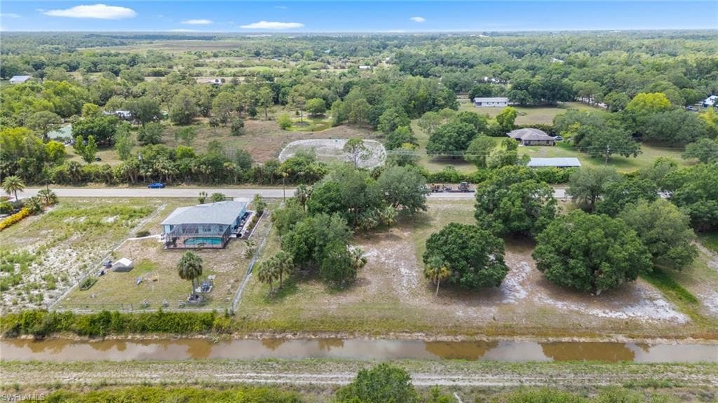 15561 Cemetery RD FORT MYERS, FL 33905