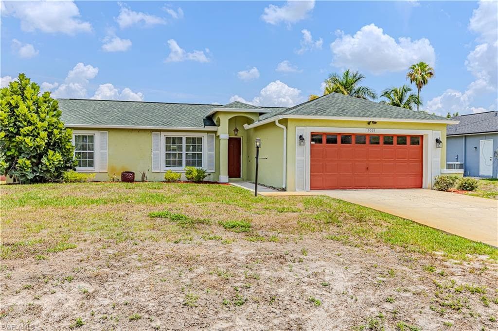 9091 Cypress DR N FORT MYERS, FL 33967