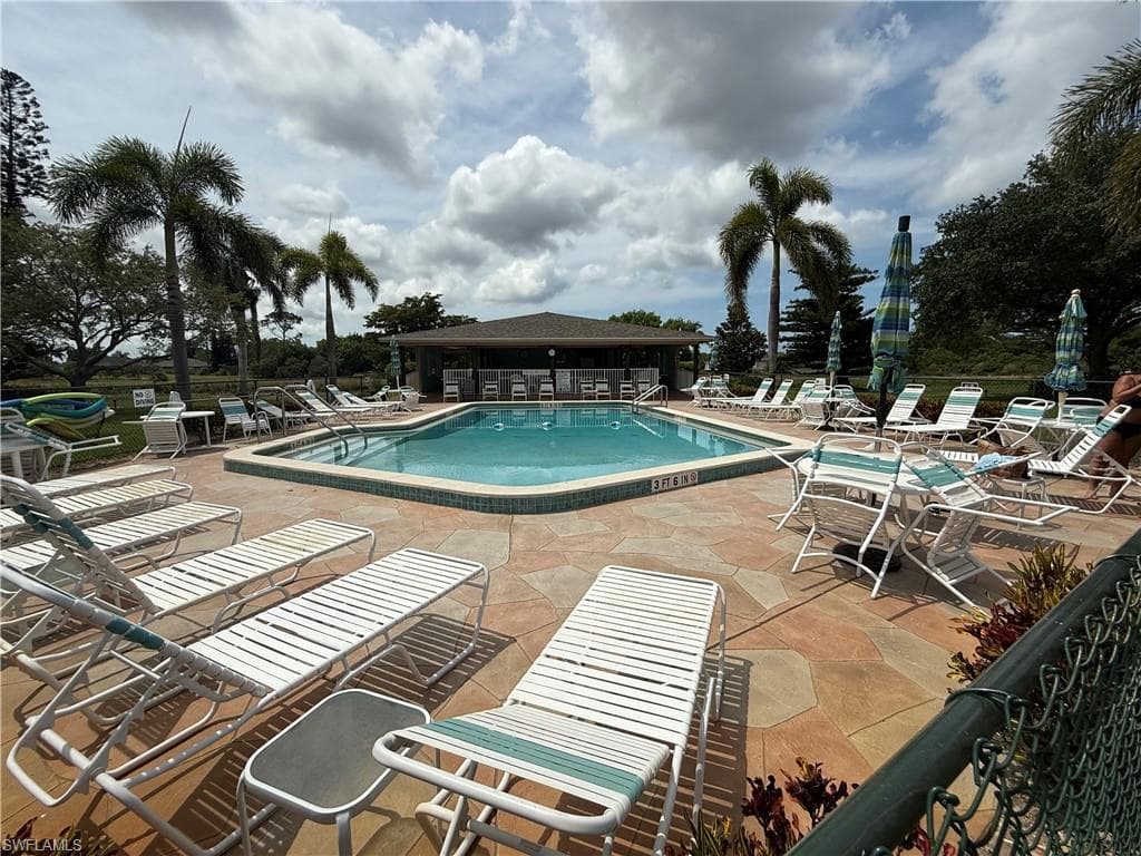 5499 Rattlesnake Hammock RD A 103 NAPLES, FL 34113