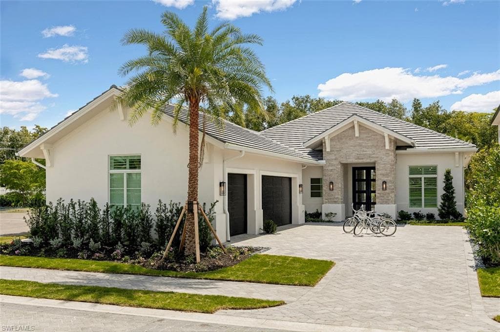 6630 Palisades AVE NAPLES, FL 34109